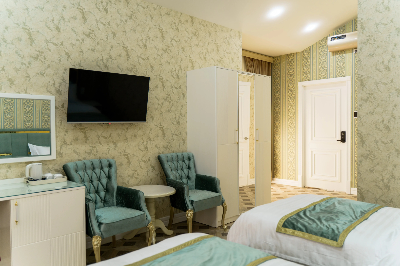 Foto - AYNIY Hotel