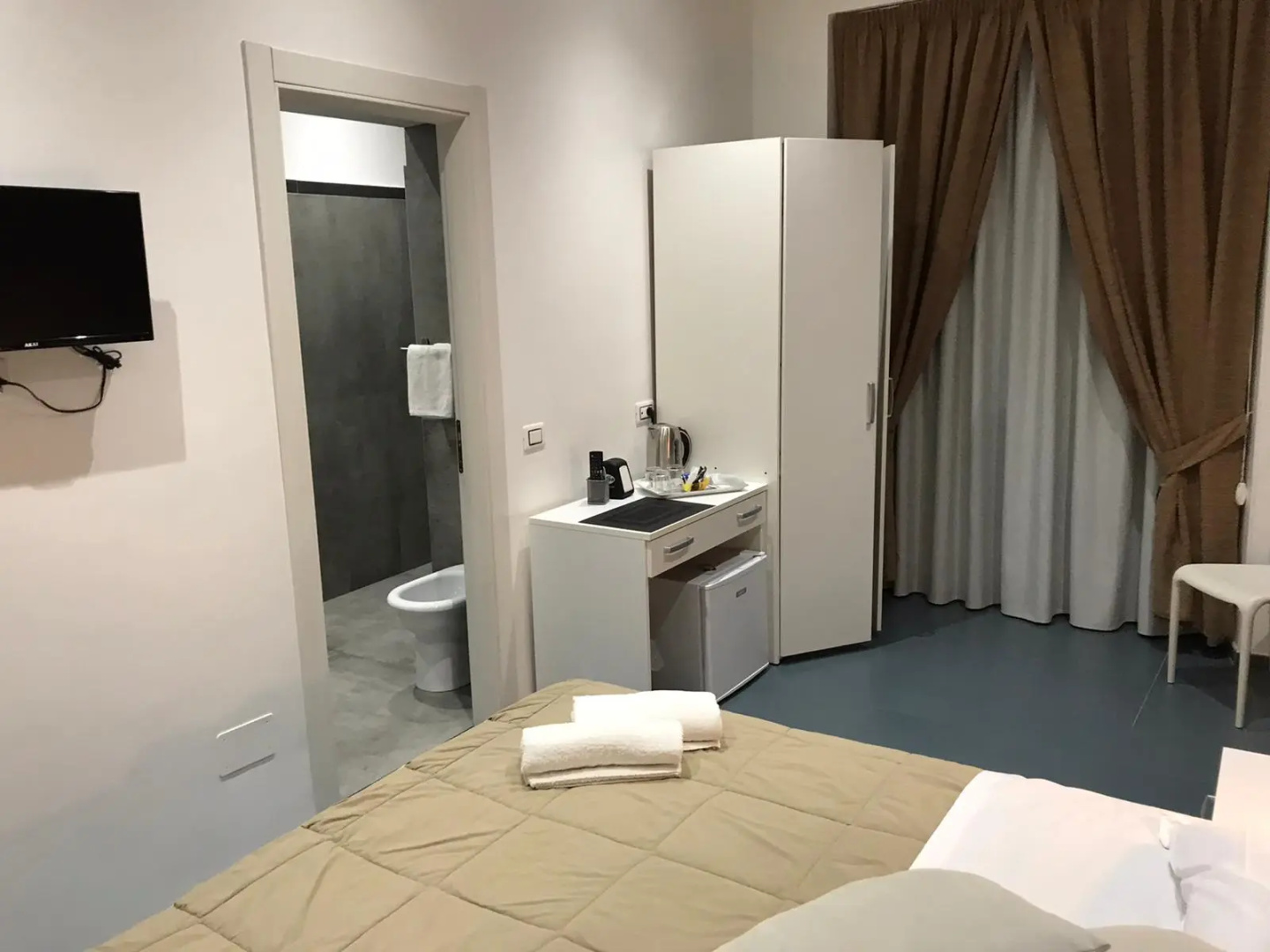 Foto - Mascalzone latino luxury rooms