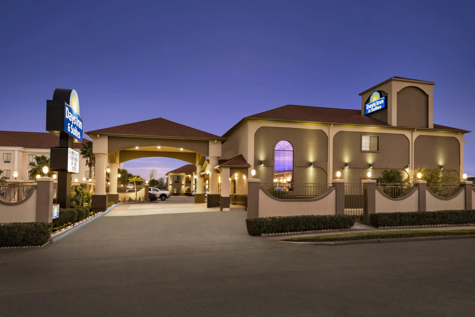 Foto - Days Inn & Suites by Wyndham Houston Hobby Airport