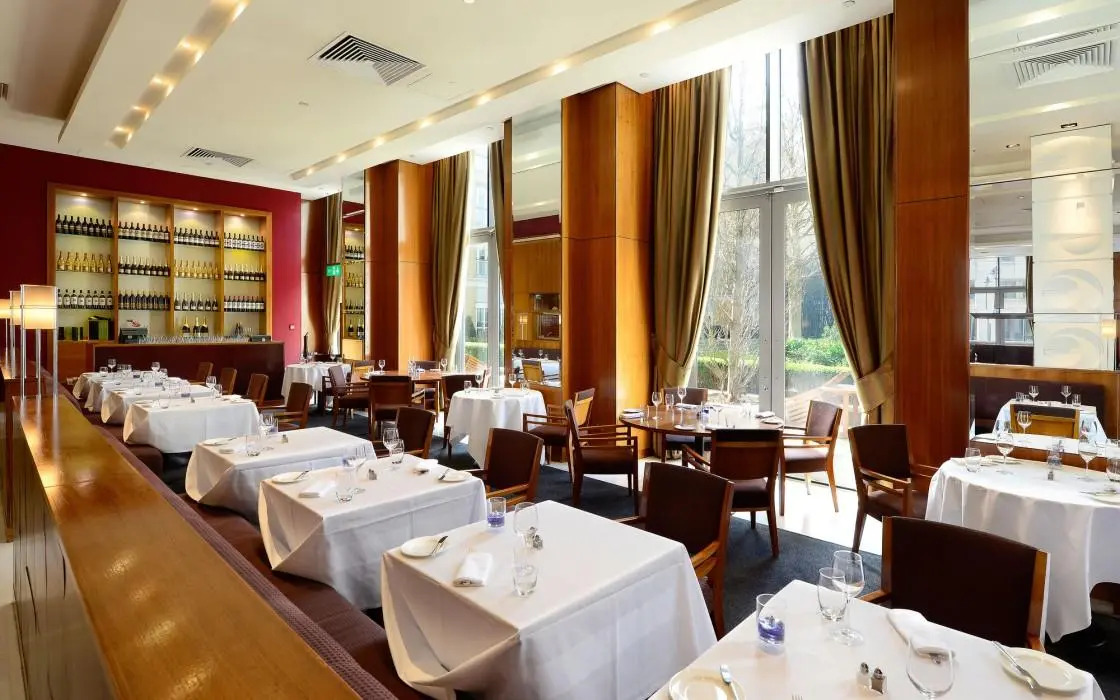 Foto - Canary Riverside Plaza Hotel