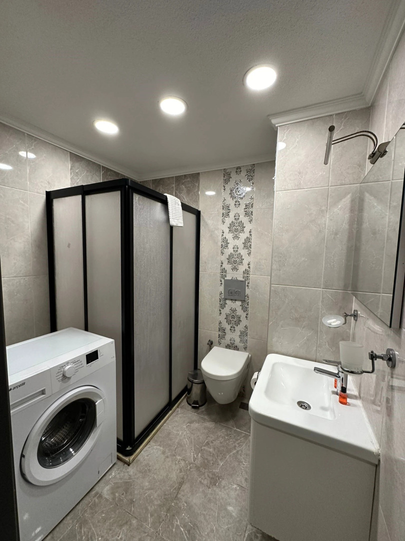 Photo - Corner Suite