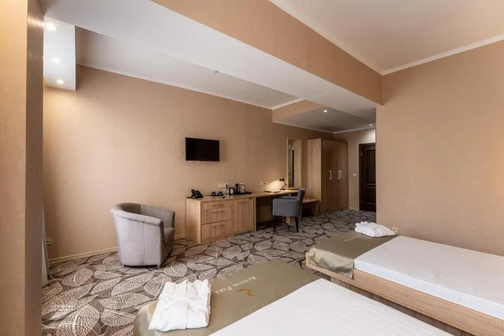 Photo - Renion Park Hotel