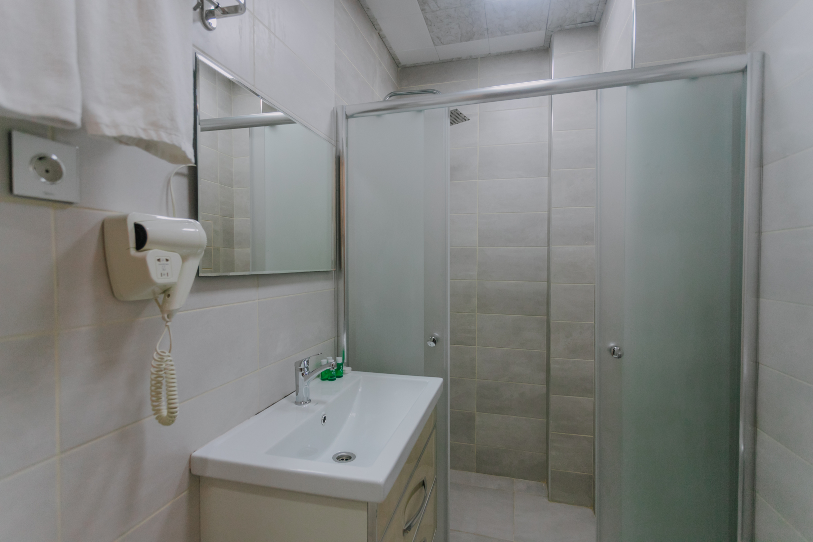 Photo - Madina-ZamZam Halal Hotels Group