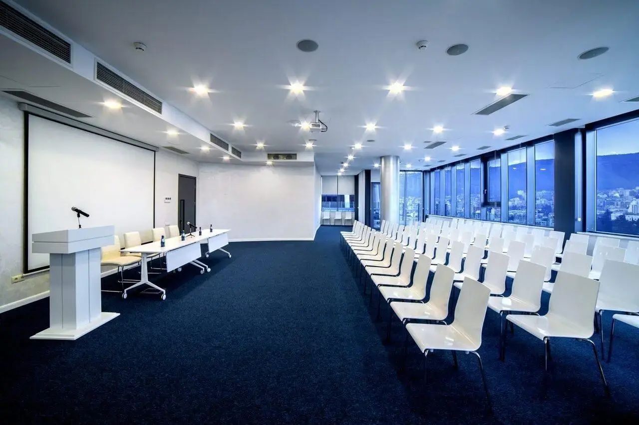 Photo - Meta Business Hotel