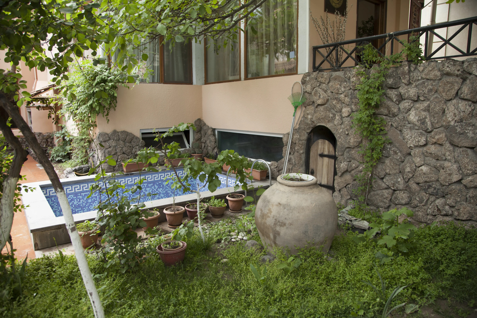 Photo - Hin Yerevantsi Hotel