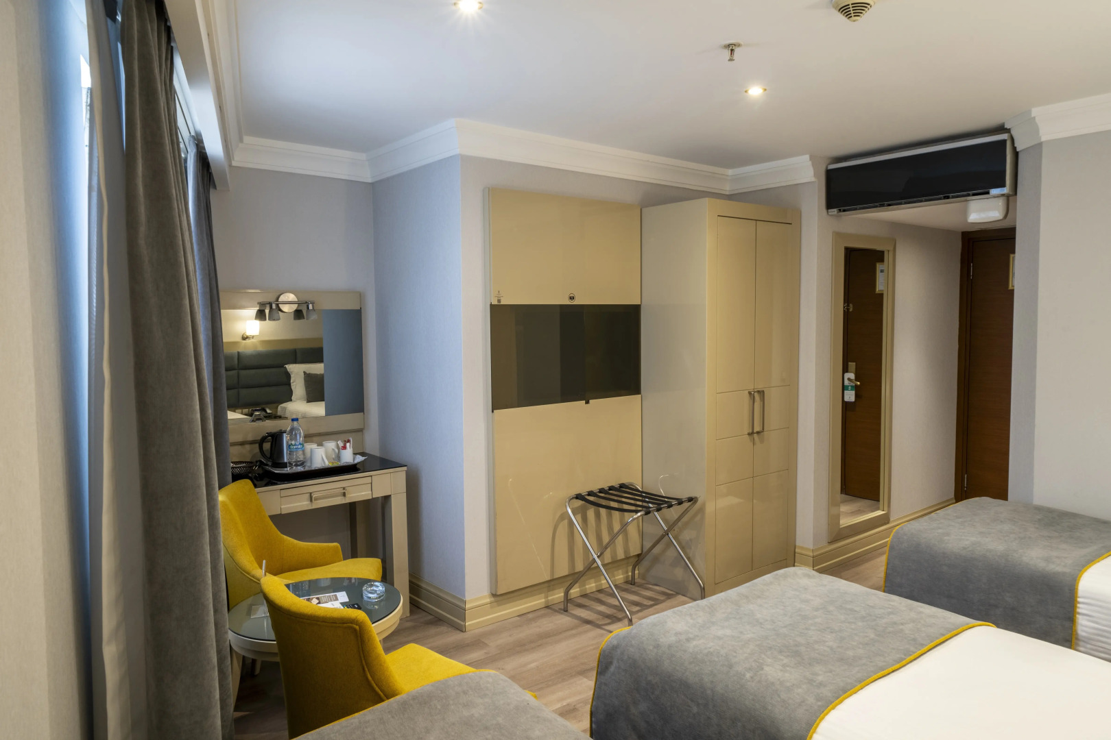 Photo - Amethyst Hotel