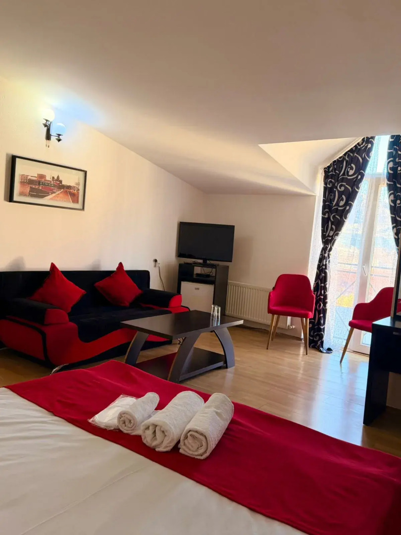 Foto - Qeroli old town