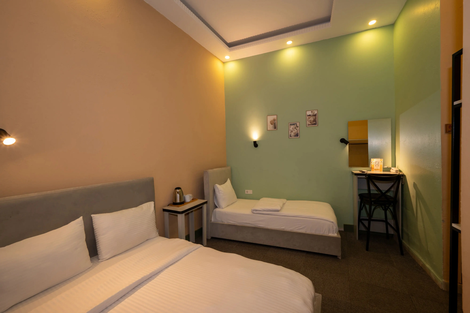 Photo - Rafinn Hotel