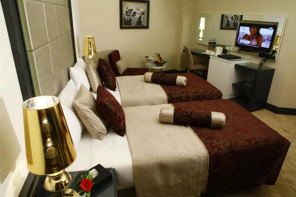 Photo - Mirilayon Hotel