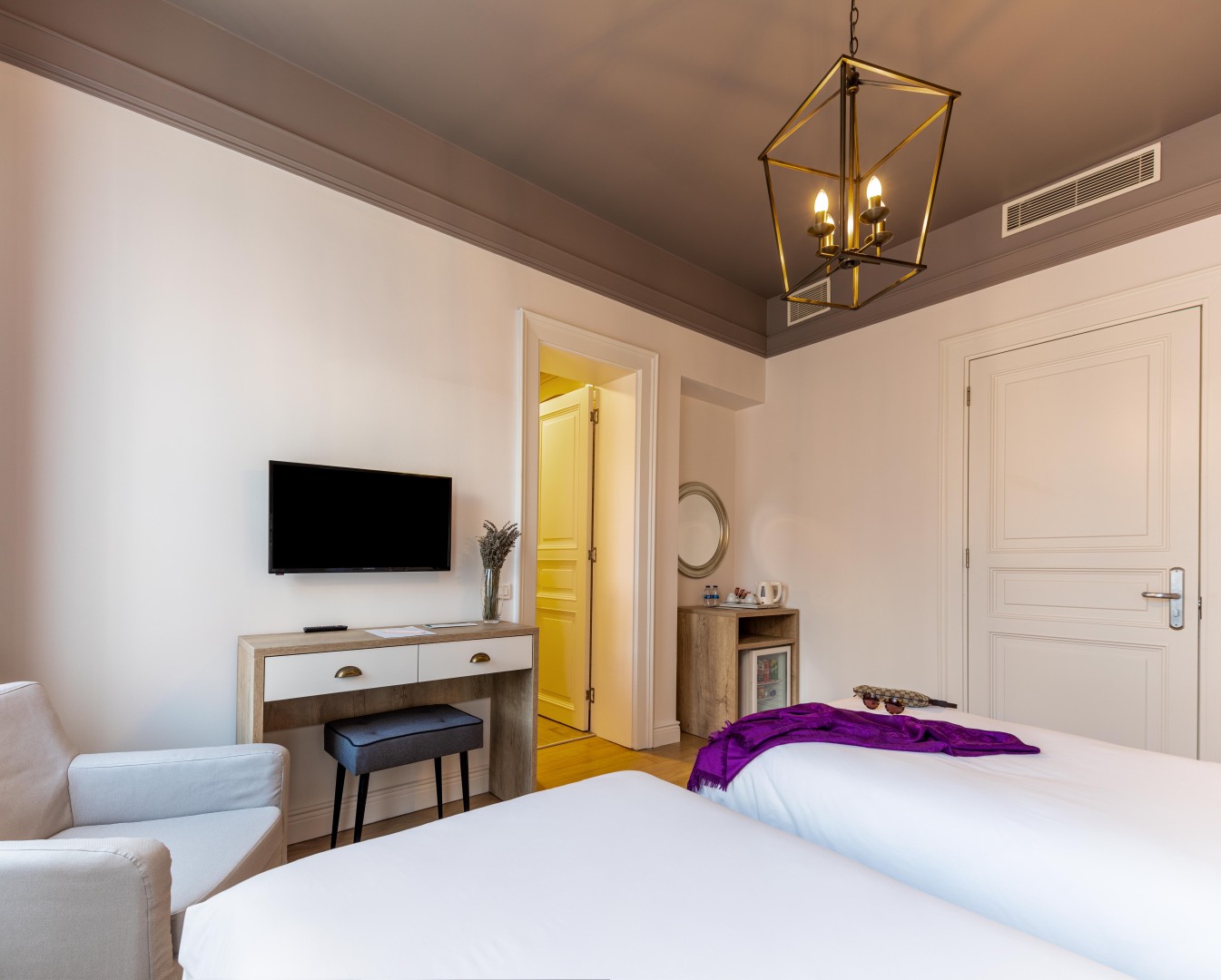 Photo - Petros Hotel