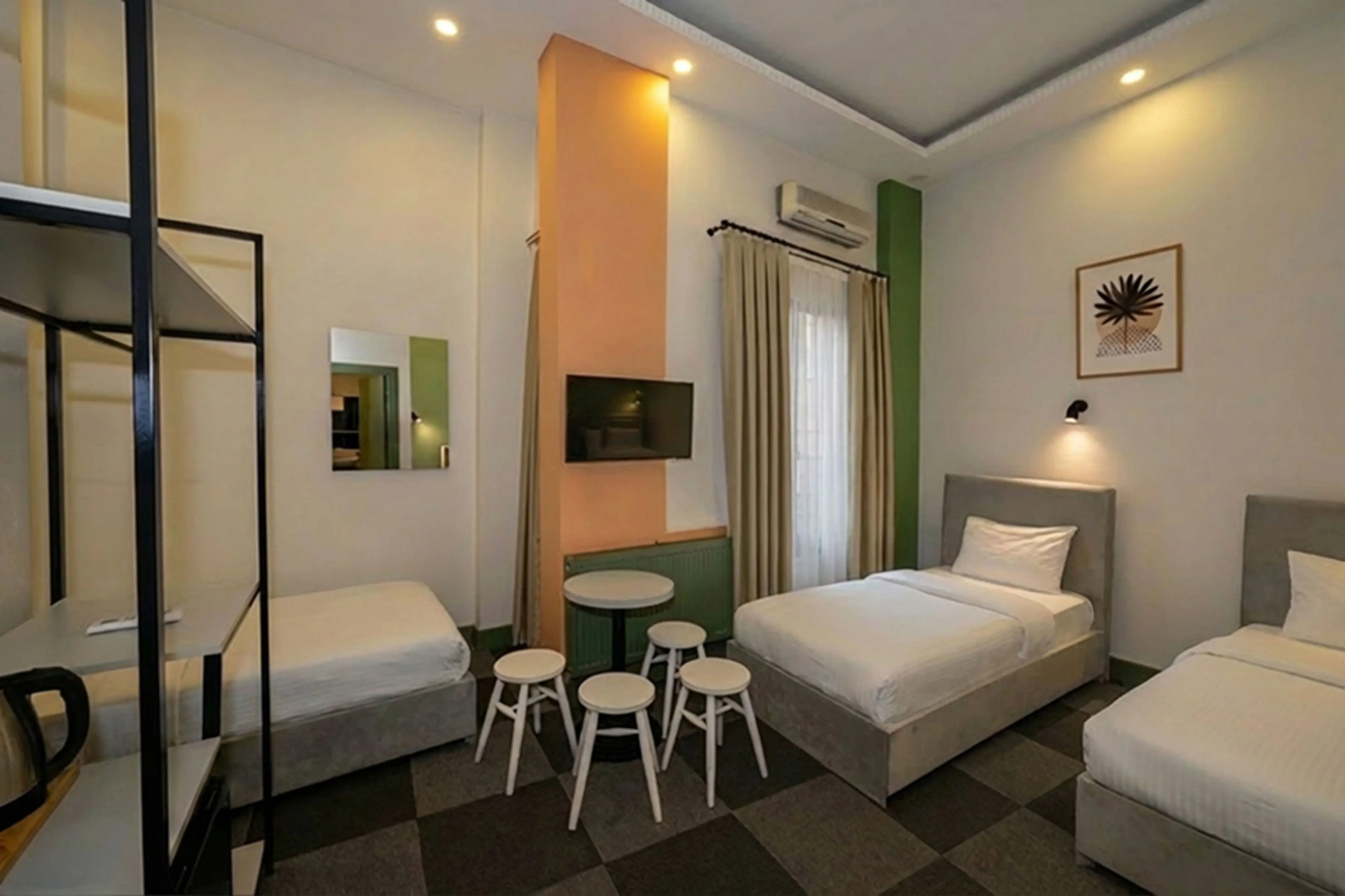 Photo - Rafinn Hotel