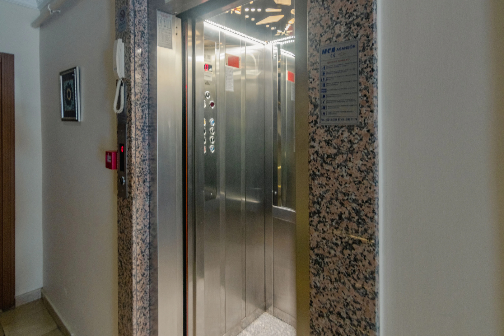 Foto - Zendy Suite Hotel