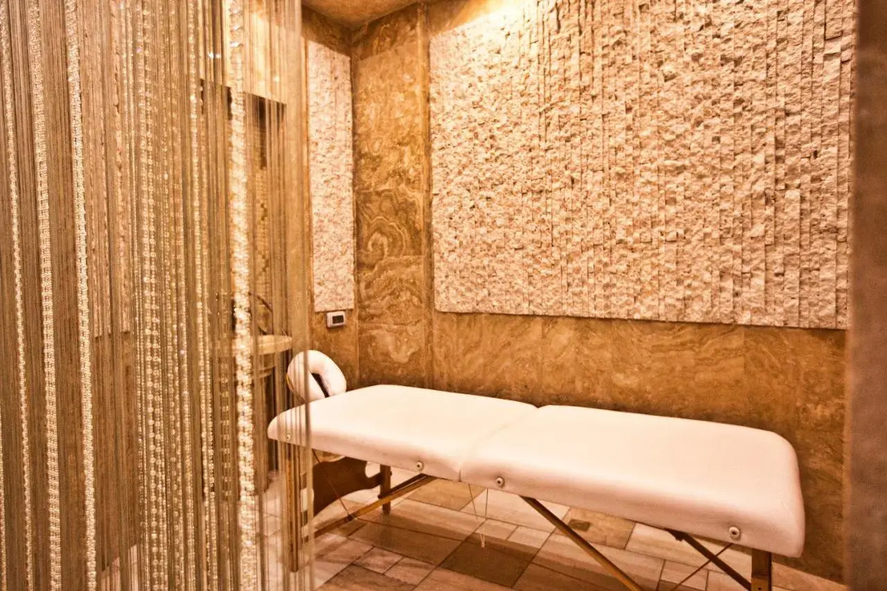 Photo - Multi Grand Pharaon Hotel
