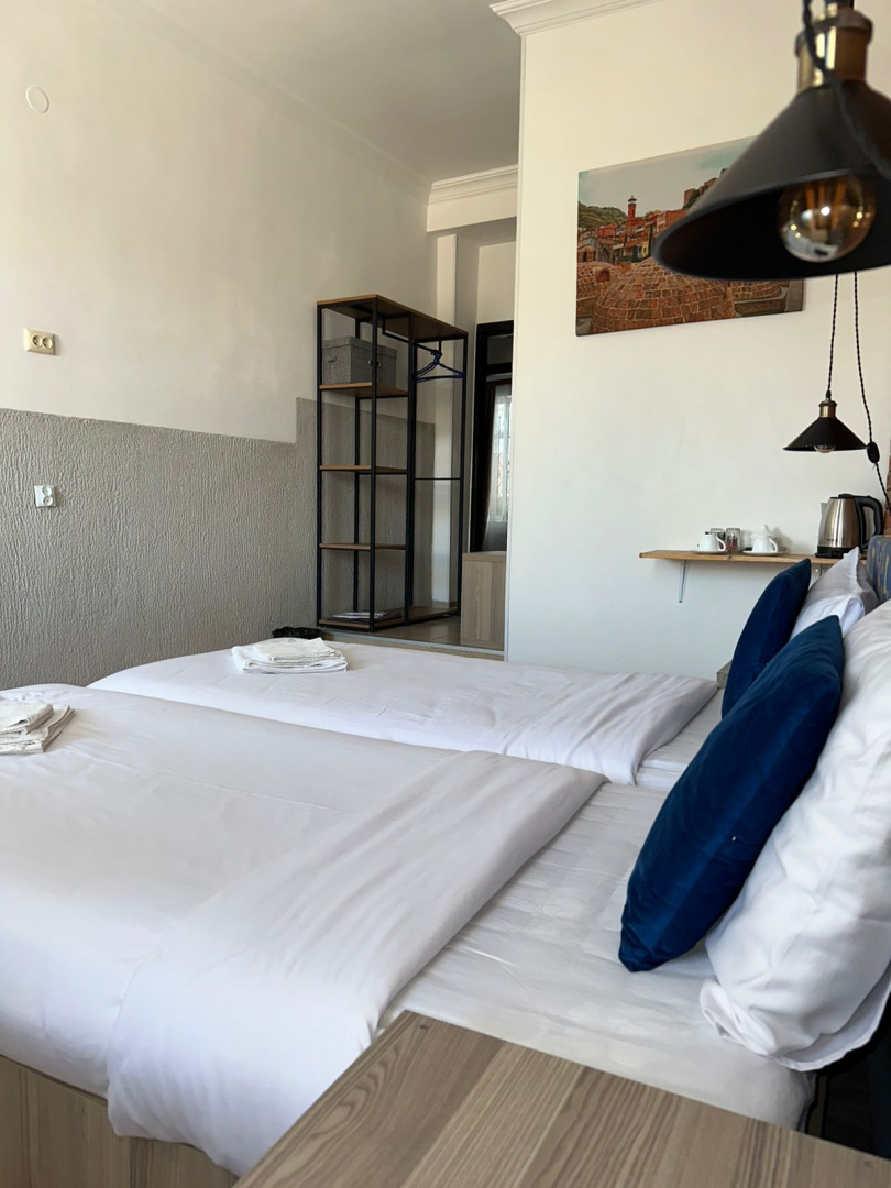 Foto - Tbil Inn Hotel