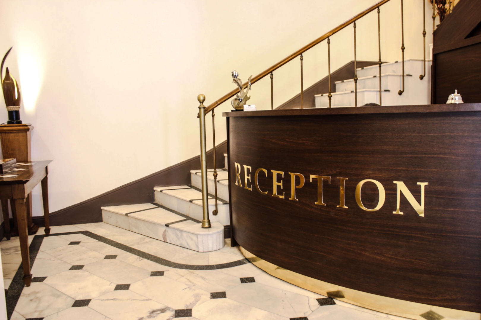 Photo - Diplomat Hotel