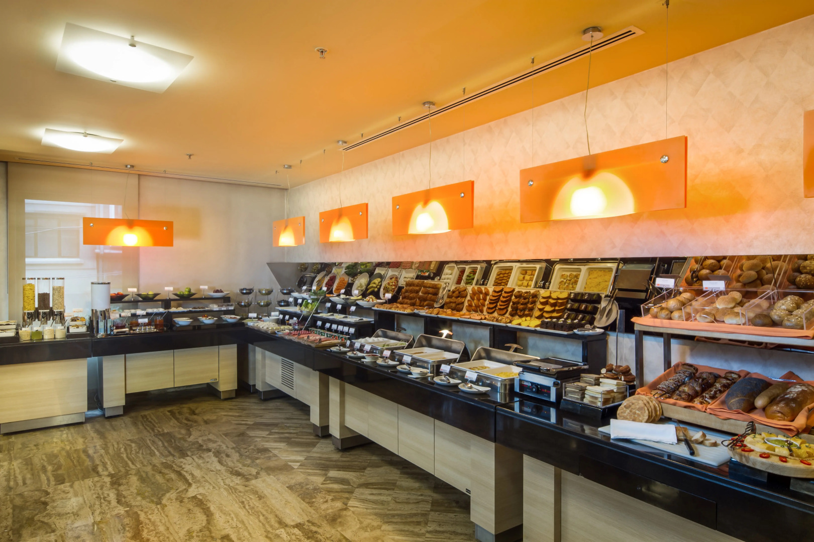 Foto - Midtown Hotel