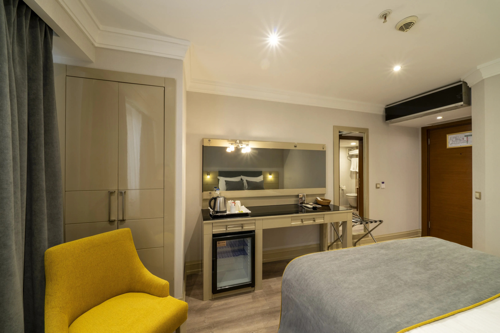 Photo - Amethyst Hotel