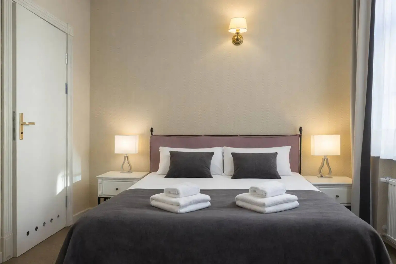 Photo - ROYAL ROOMS by WOW HOMES