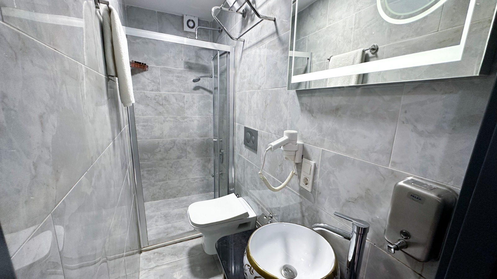 Foto - DNZ TAXIM FERİDİYE HoTEL