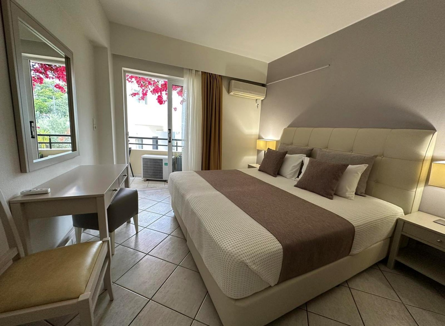 Foto - Faedra Beach Hotel