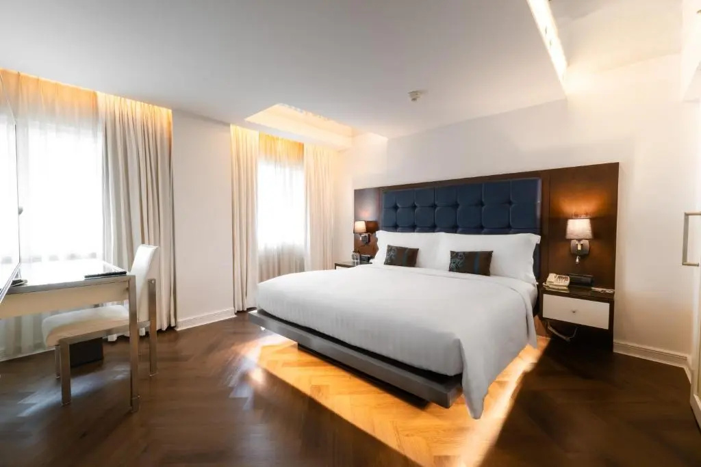 Photo - Night Hotel Bangkok