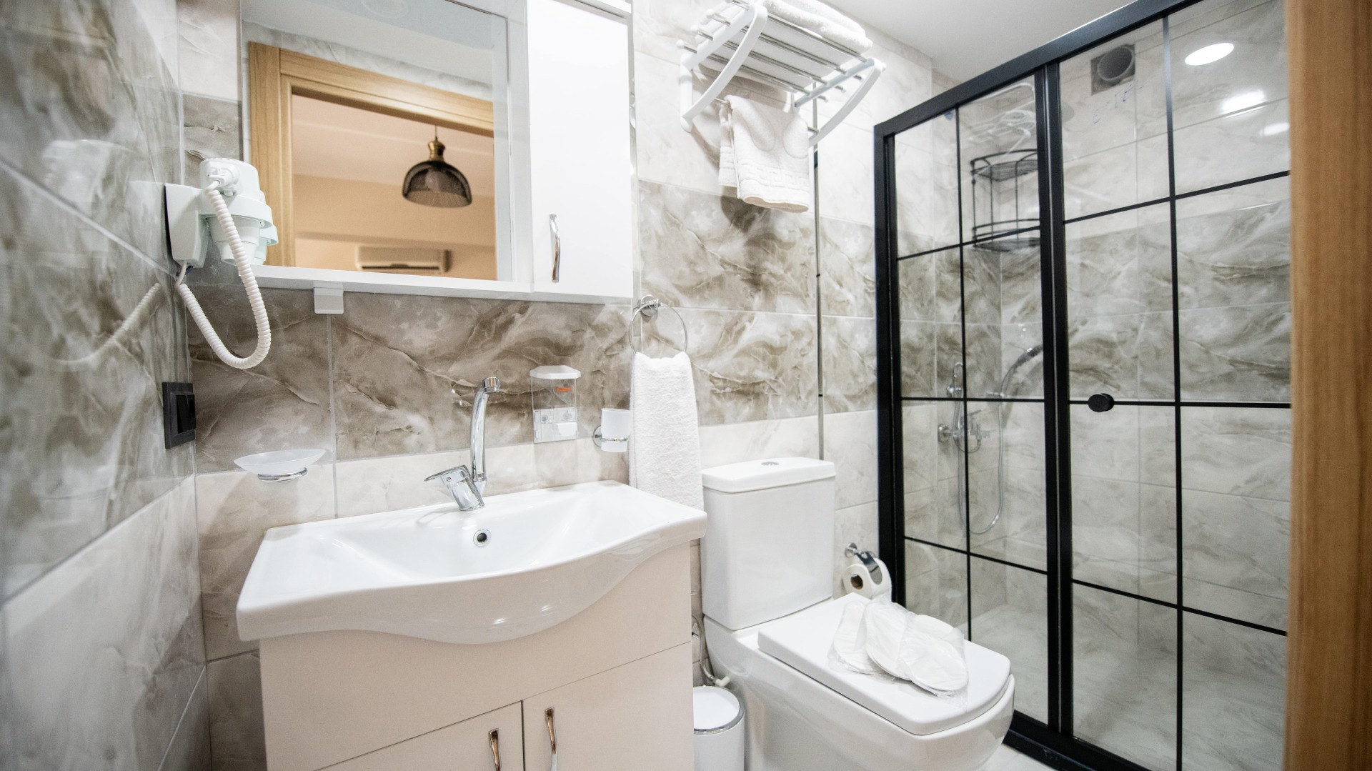 Photo - Galapera Hotel