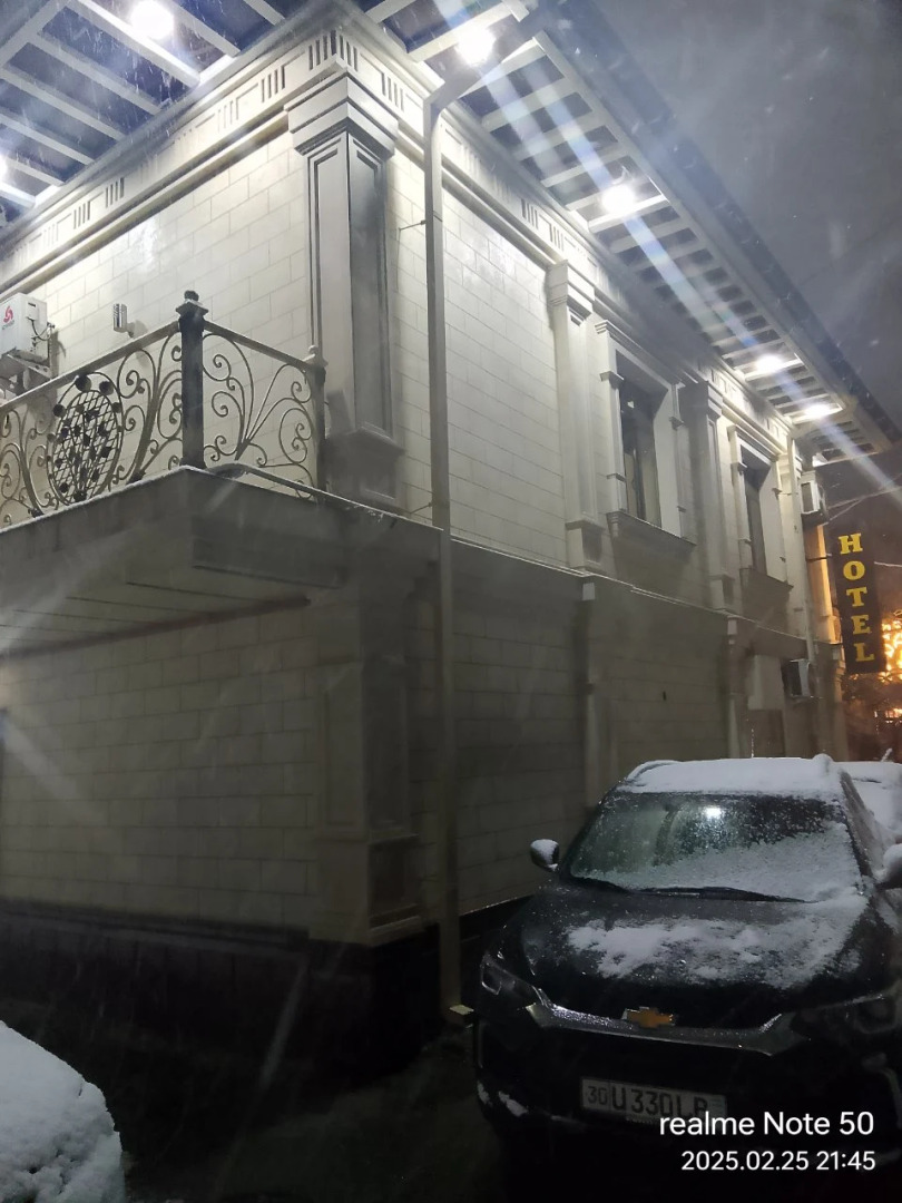 Photo - Golden Camel Registan