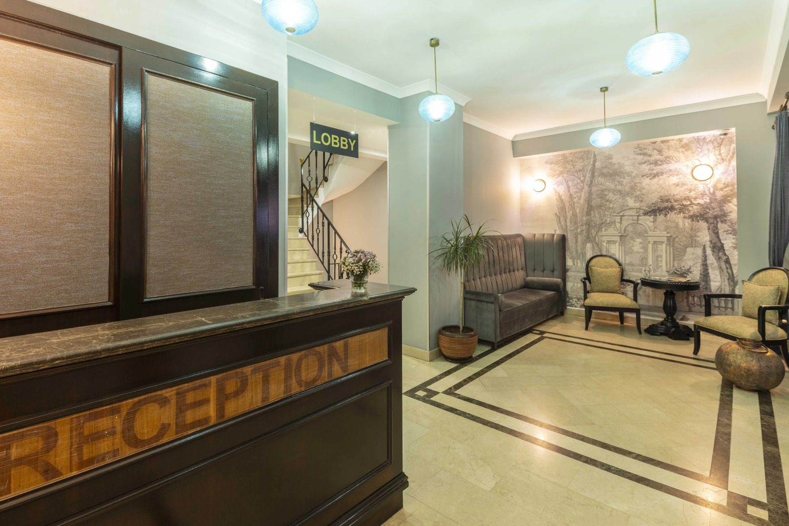 Photo - Raymond Blue Hotel