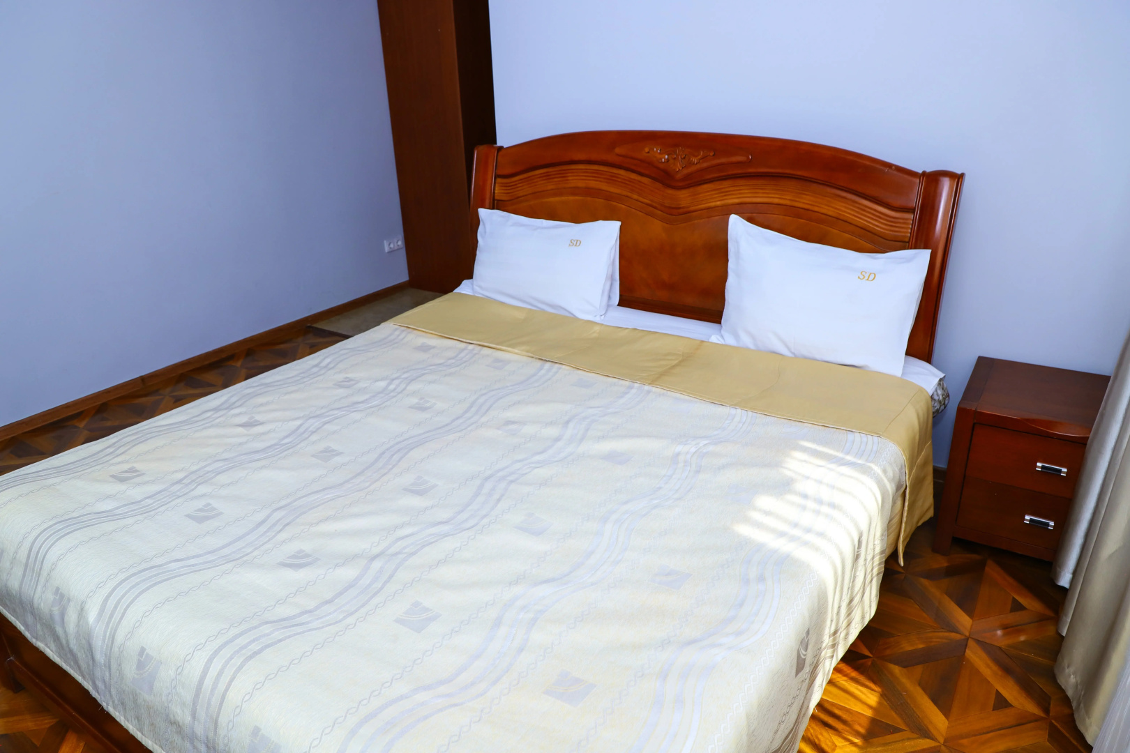 Photo - SD David Hotel