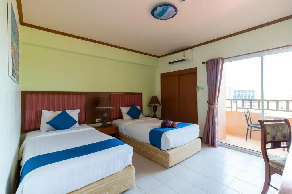 Photo - Thipurai Beach Hotel