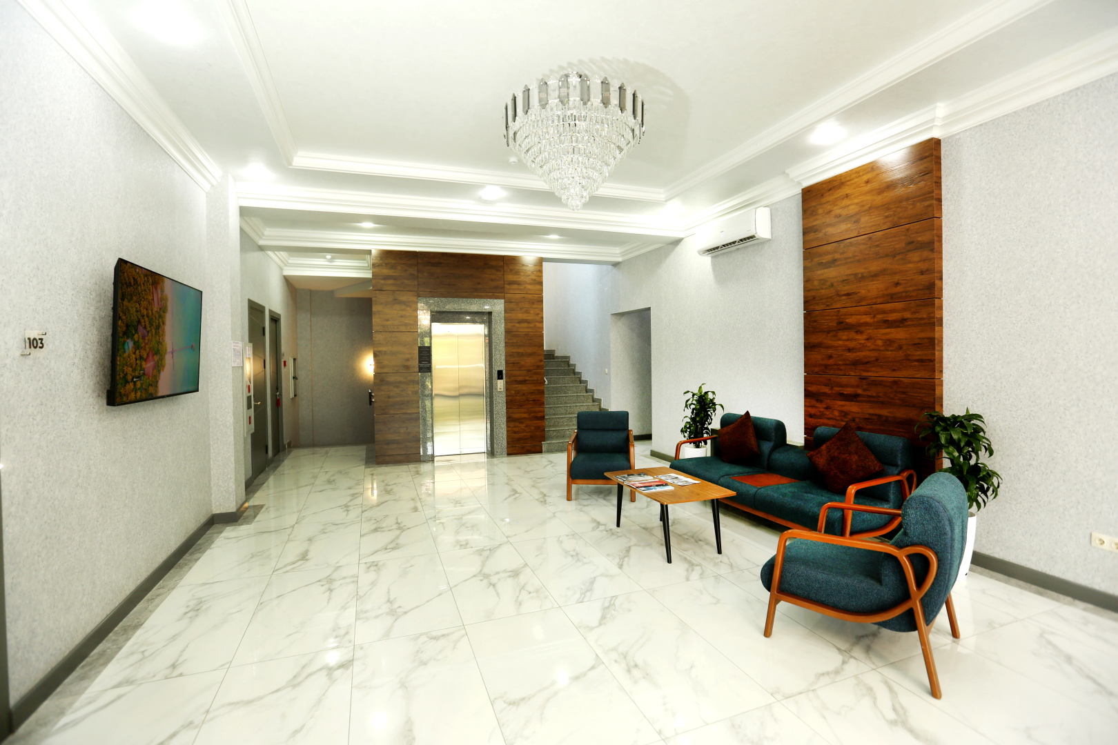 Photo - Parklane Hotel