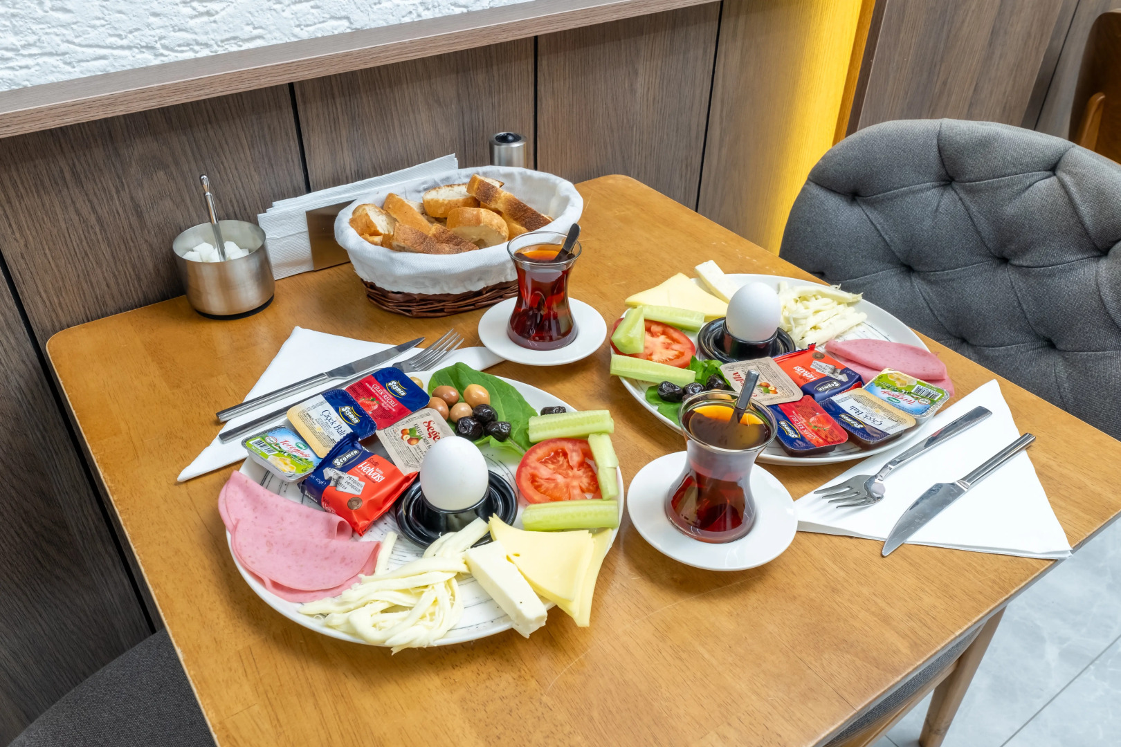 Photo - Luxury Life Suites