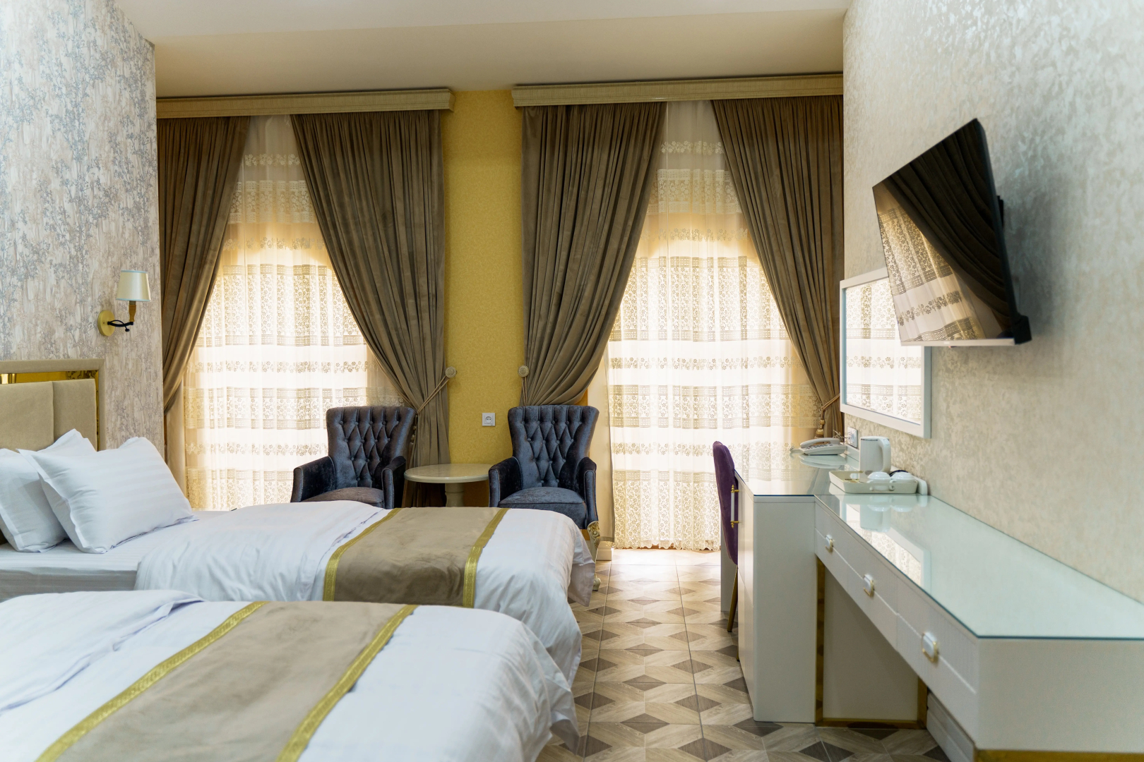 Foto - AYNIY Hotel