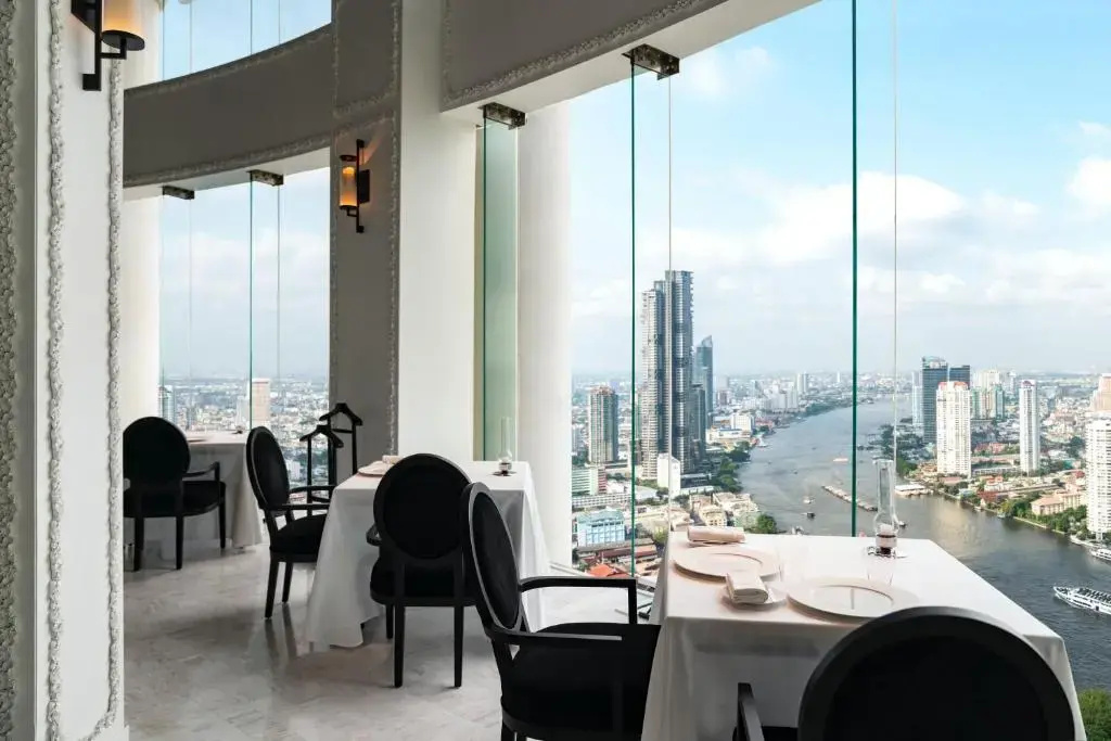 Photo - Tower Club at lebua Hotel