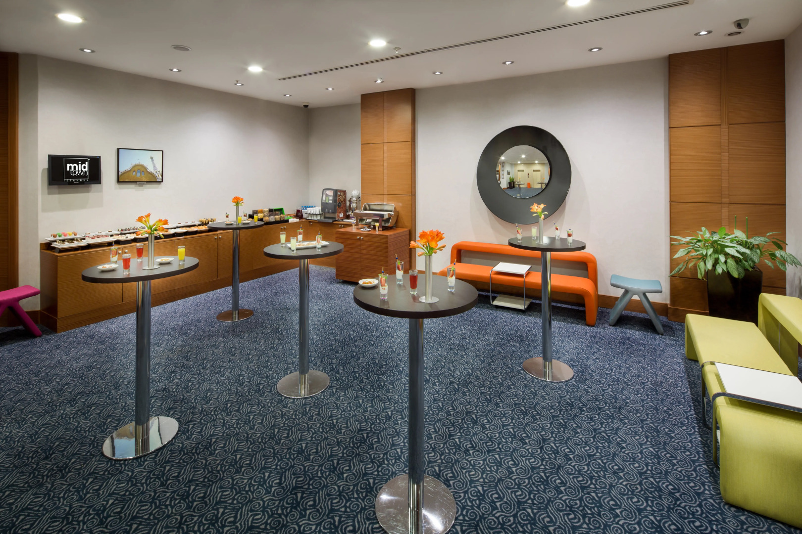 Foto - Midtown Hotel