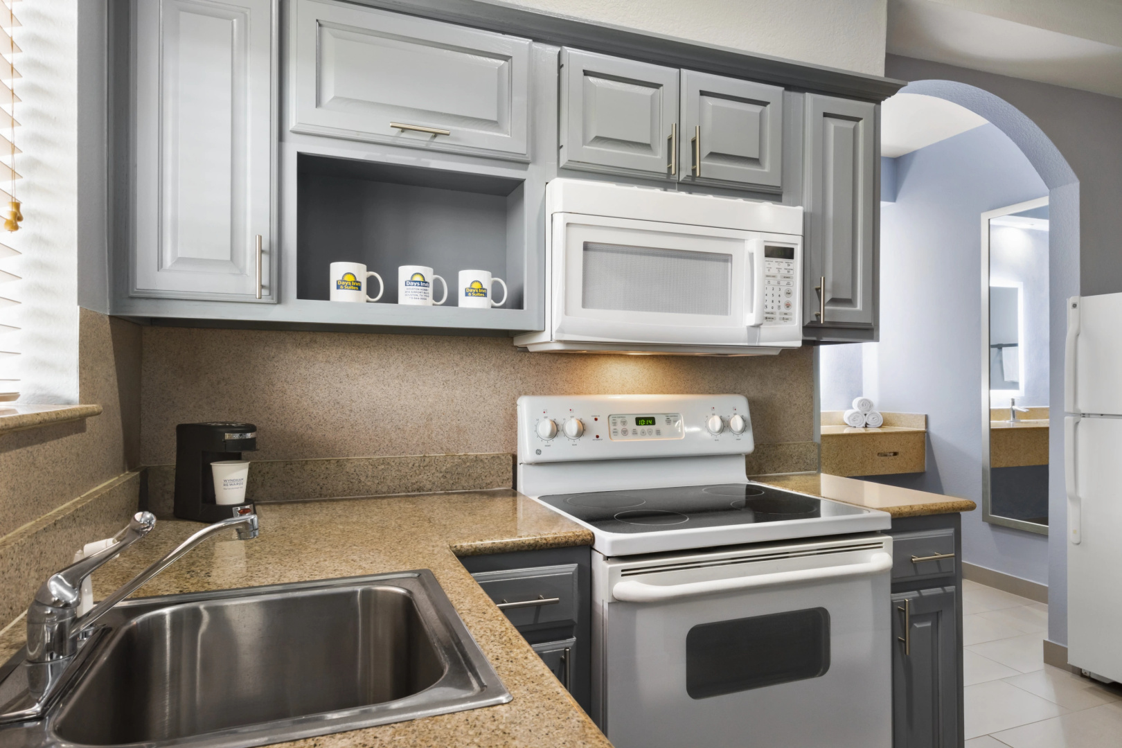 Foto - Days Inn & Suites by Wyndham Houston Hobby Airport