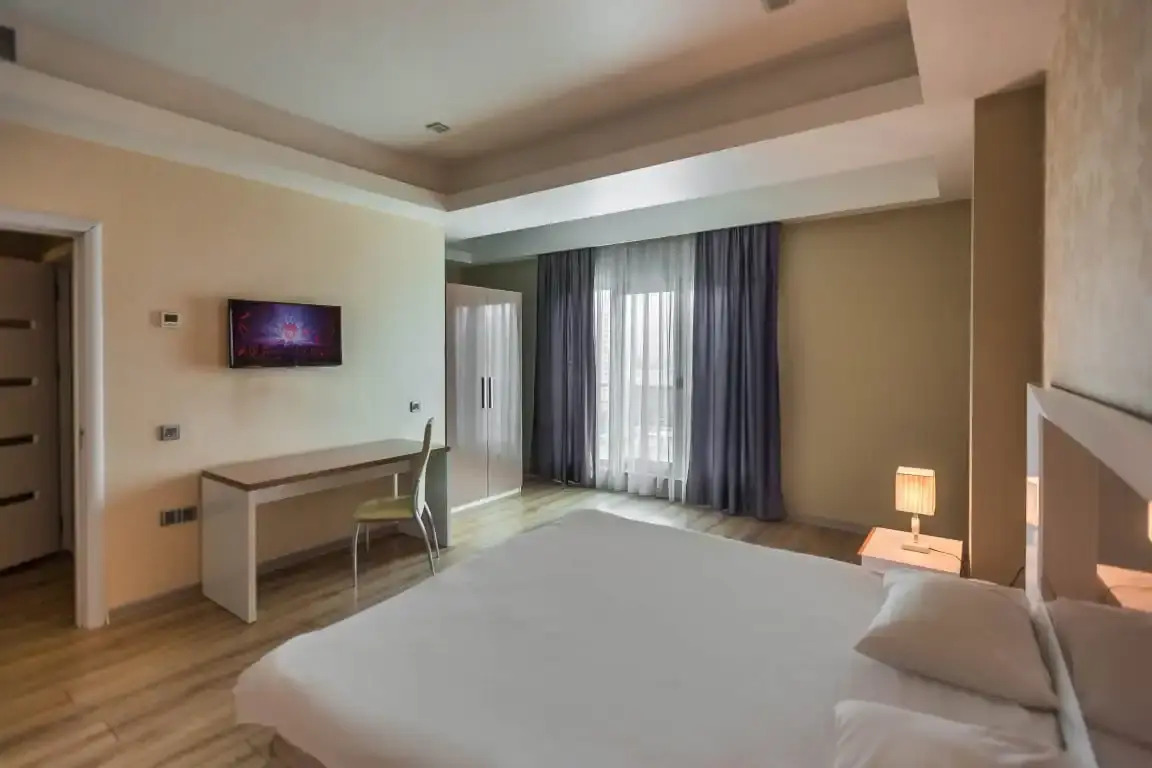 Foto - Diplomat Suites Hotel