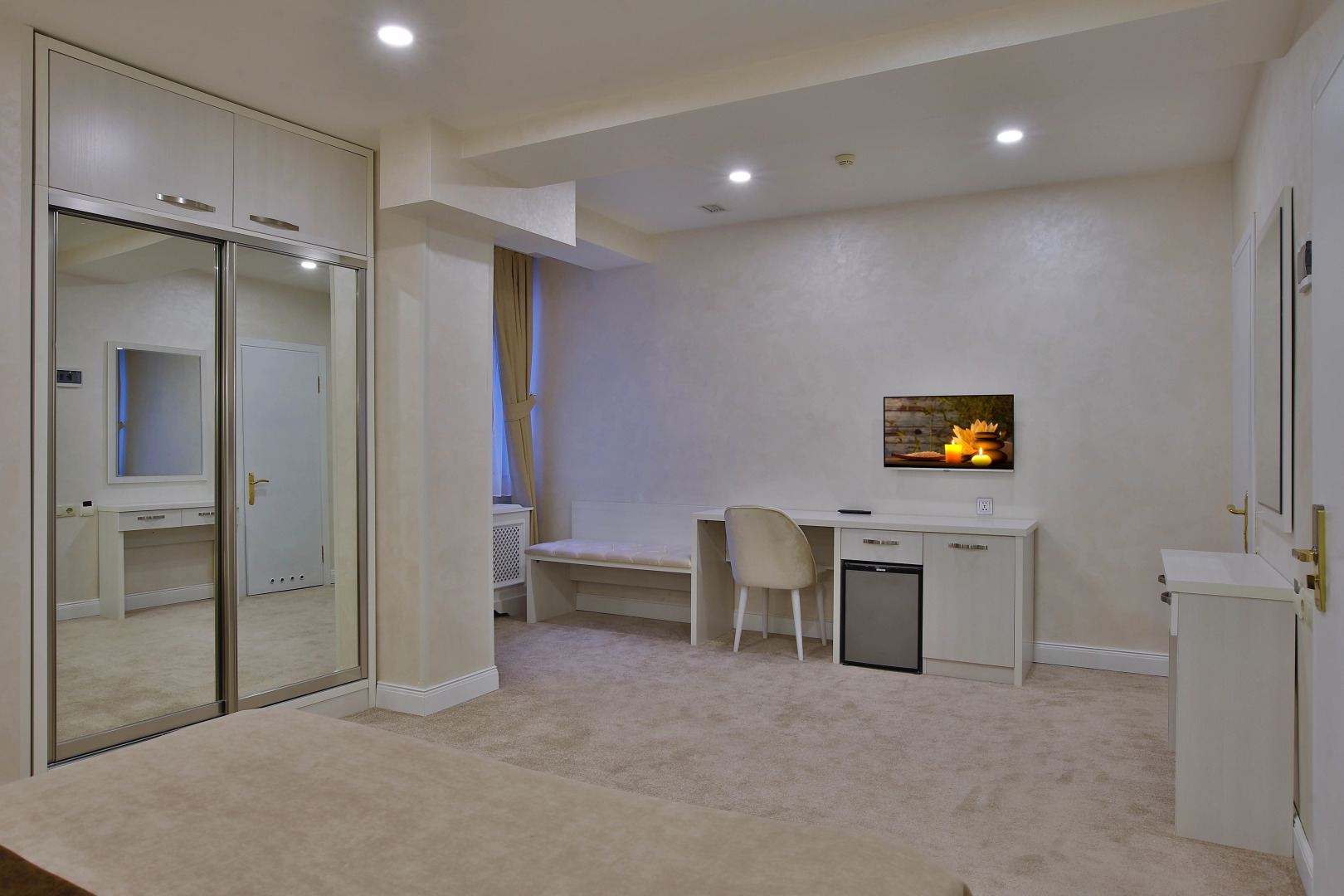 Photo - Ganjali Plaza Hotel