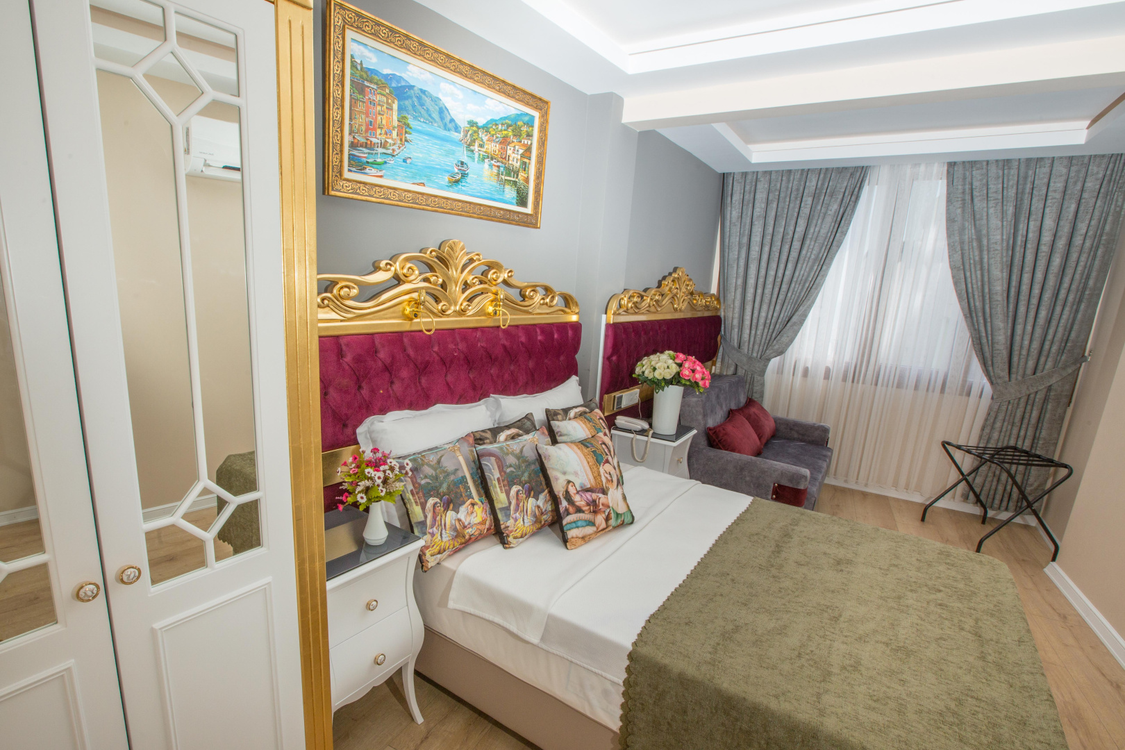 Photo - Atlantis Royal Hotel