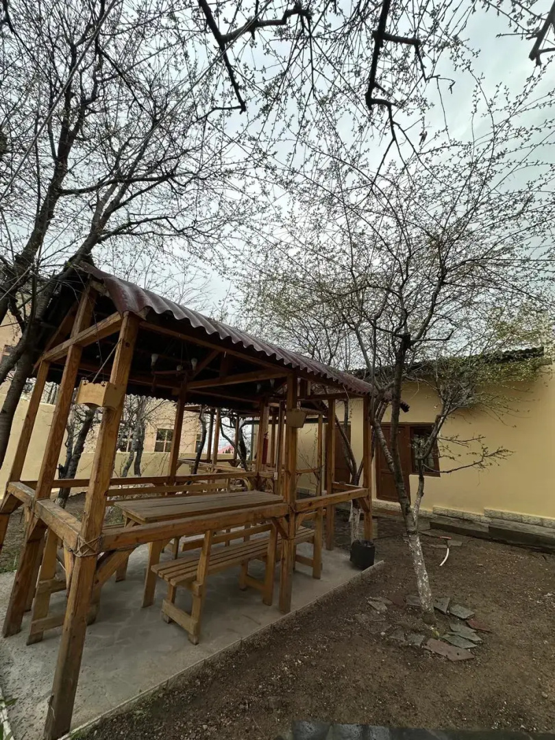 Foto - Li-Yes Qanaqer