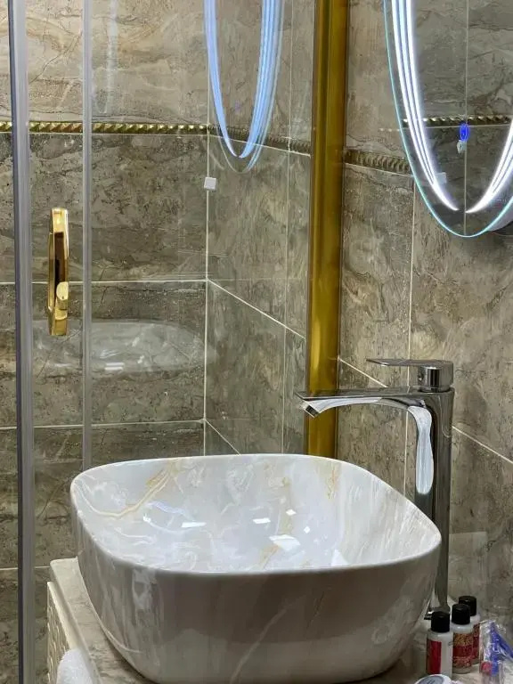 Foto - Grand Mirror