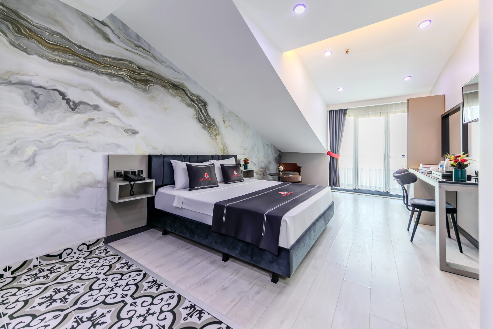 Photo - Intercity Airport Hotel