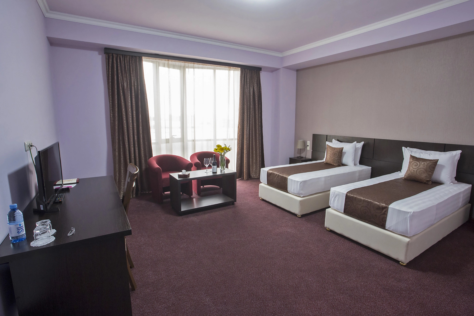 Foto - Ani Central Inn