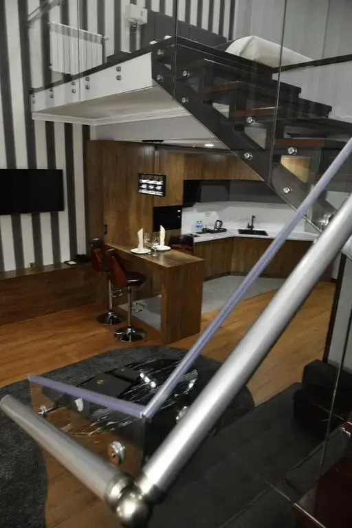 Photo - Krokus Plaza