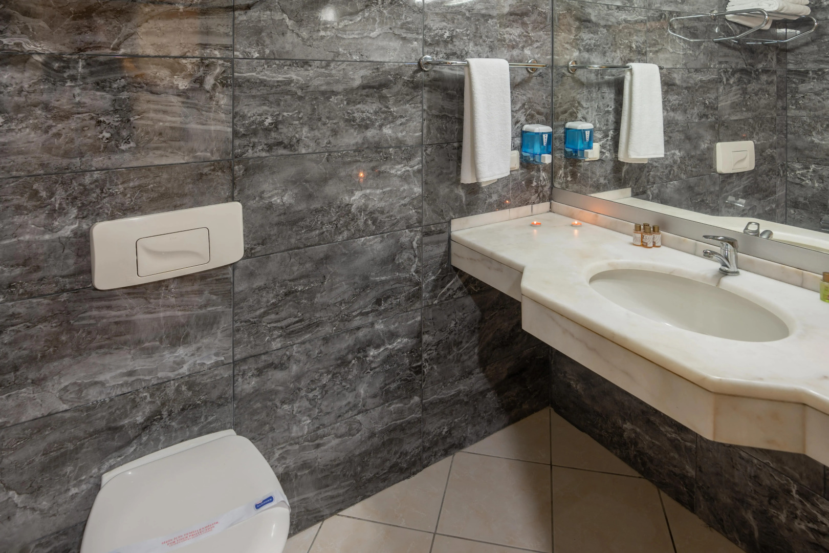 Foto - Otel Grand Viking