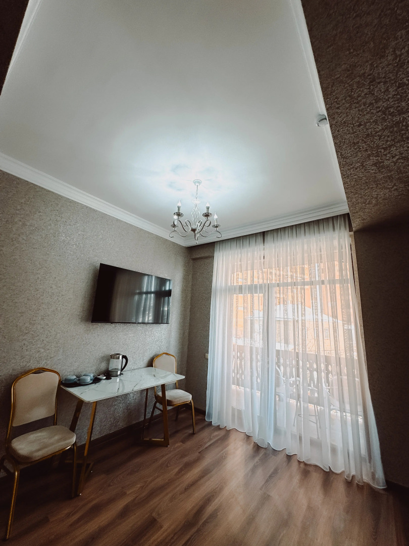 Photo - Armenia Hotel