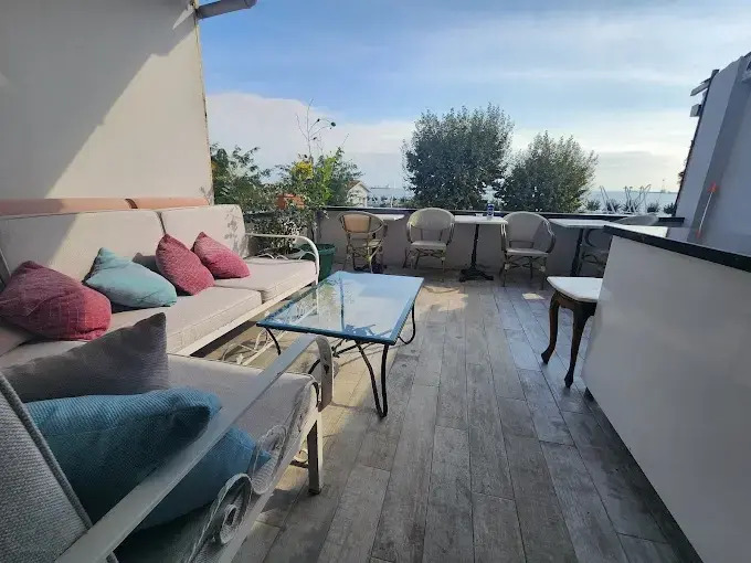 Photo - Arat Apartments