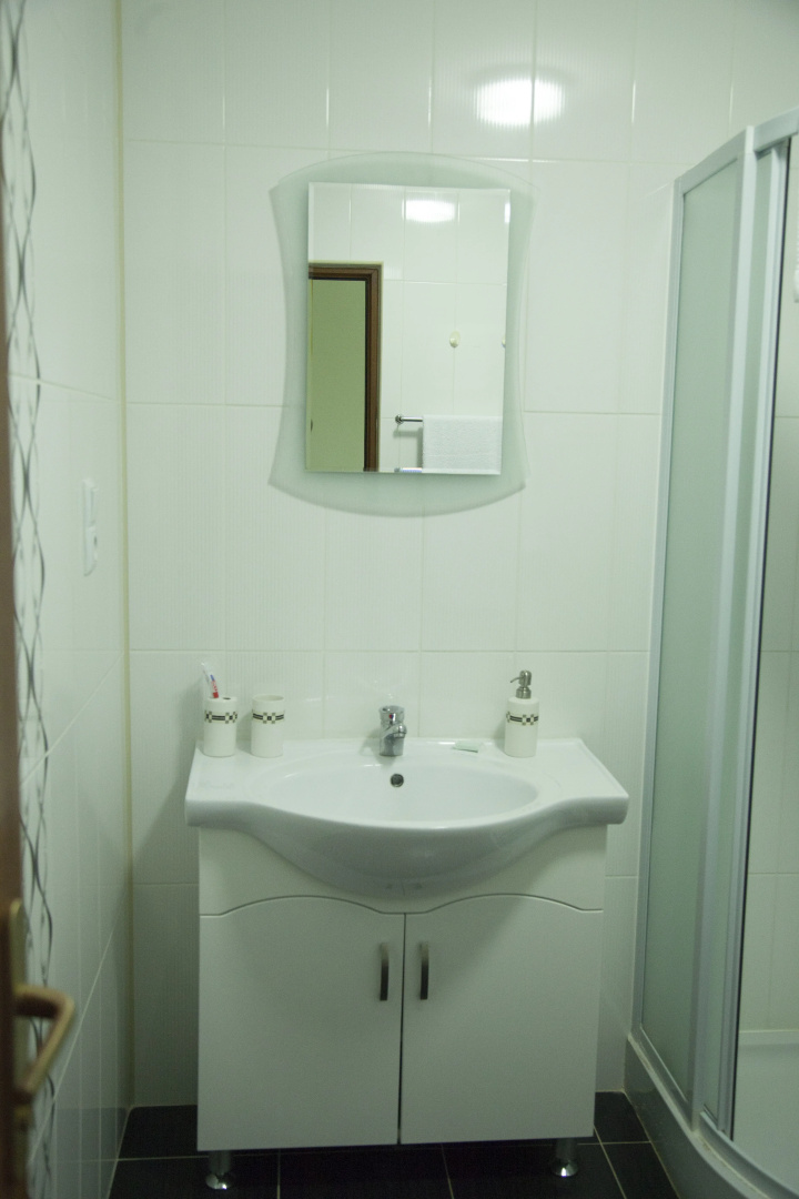 Photo - Hin Yerevantsi Hotel