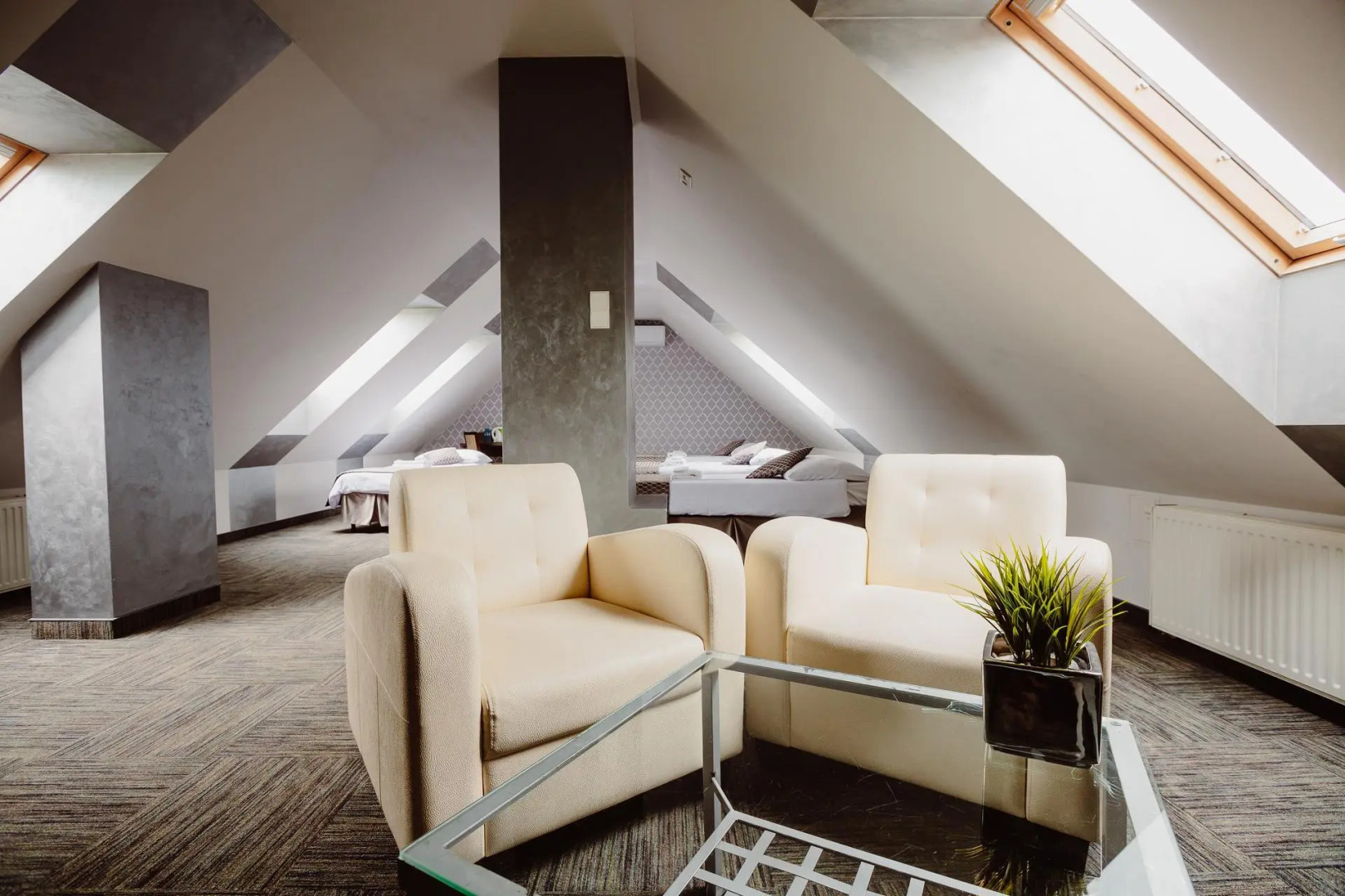 Foto - Hotel Fero Express POKOJE KLIMATYZOWANE AC