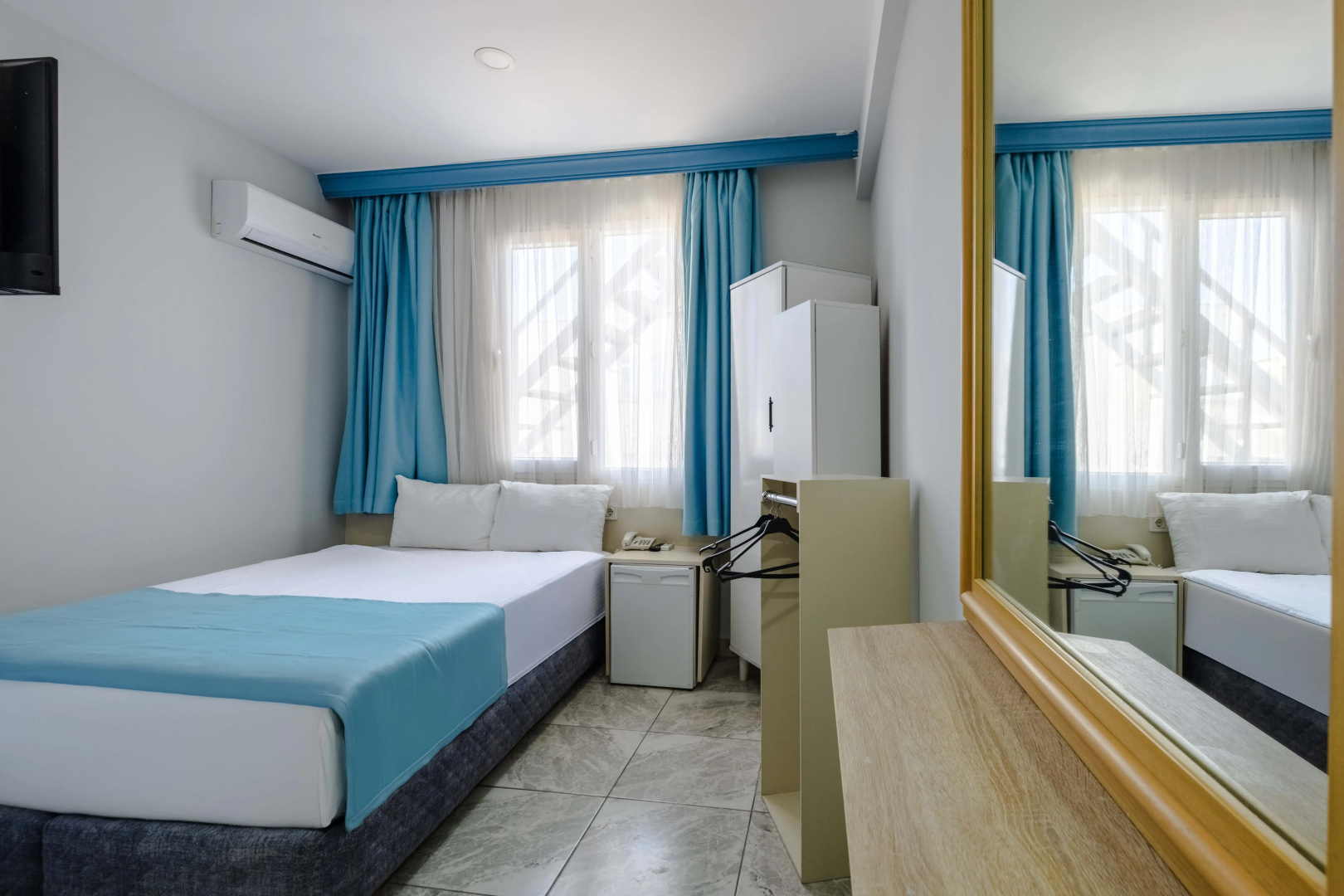 Photo - Hotel Mevre